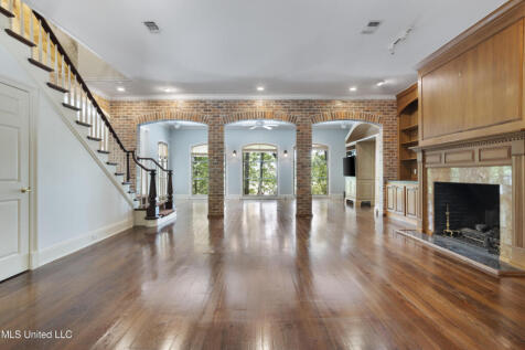 Property Image 118