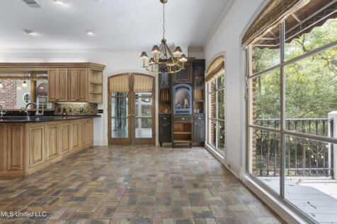Property Image 128