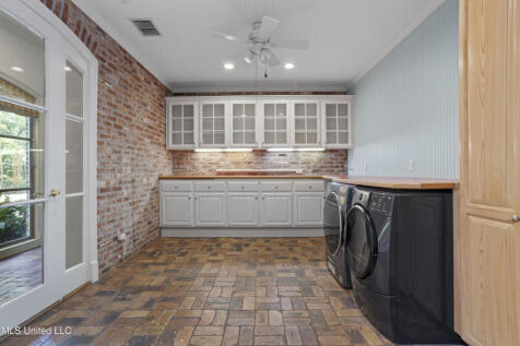 Property Image 147