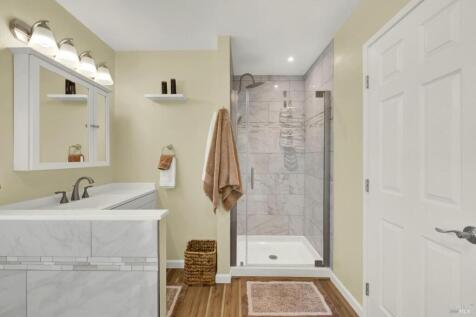 Property Image 102