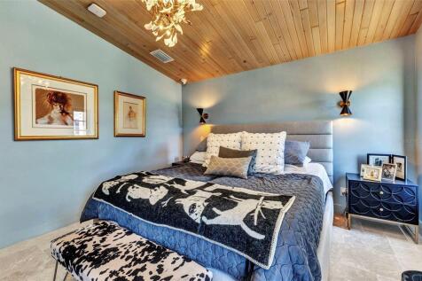 Property Image 103