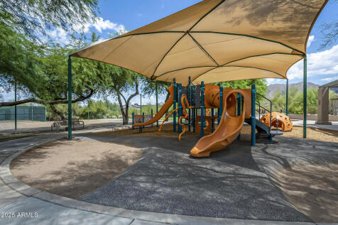 Property Image 100