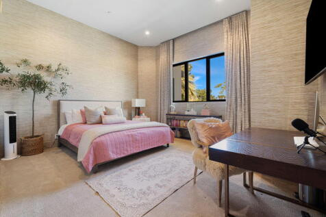 Property Image 102