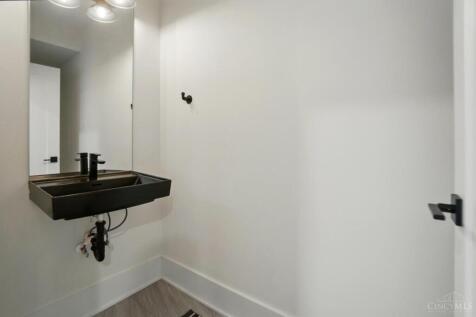 Property Image 64