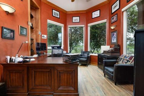 Property Image 28