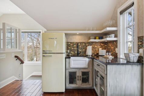 Property Image 104
