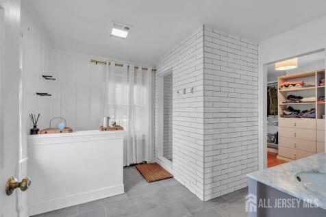 Property Image 58