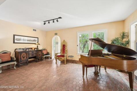 Property Image 66