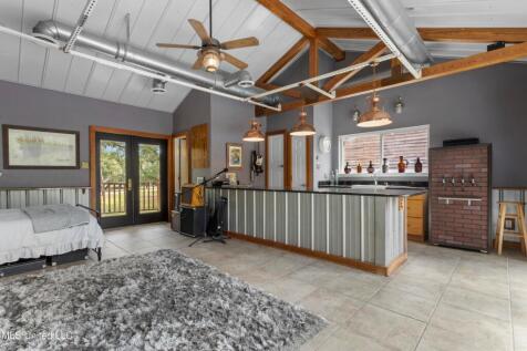 Property Image 63