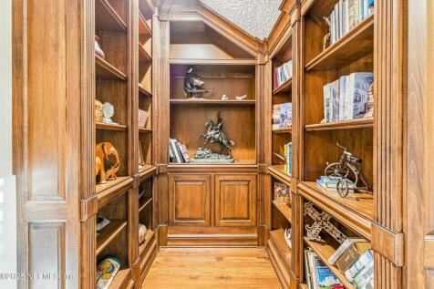 Property Image 63