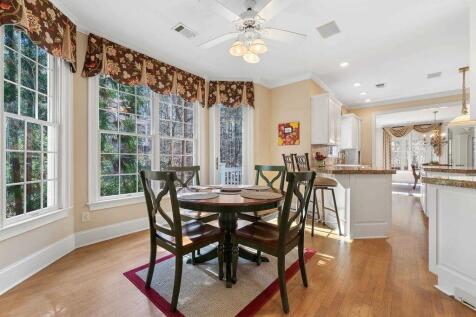 Property Image 100