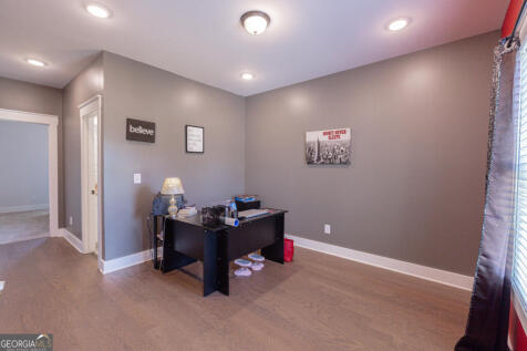 Property Image 35