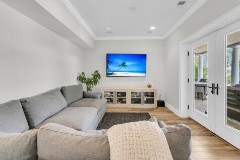 Property Image 64