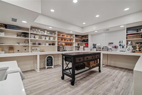 Property Image 74