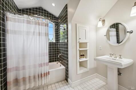 Property Image 82