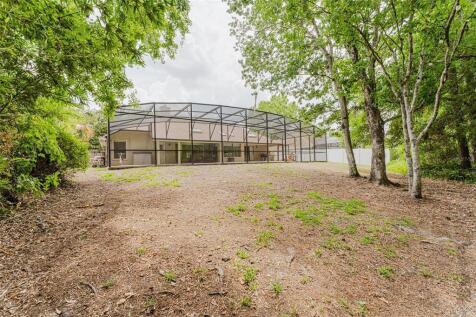 Property Image 32