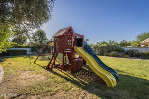 Property Image 100