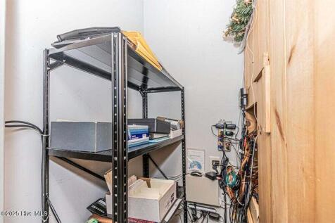 Property Image 100