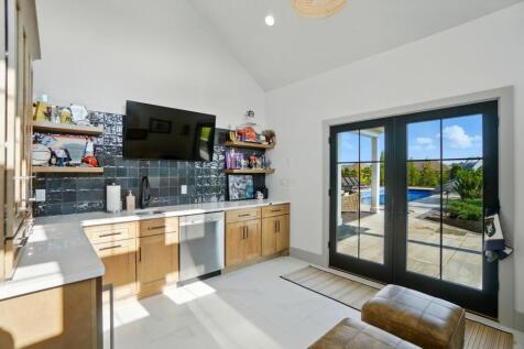 Property Image 86