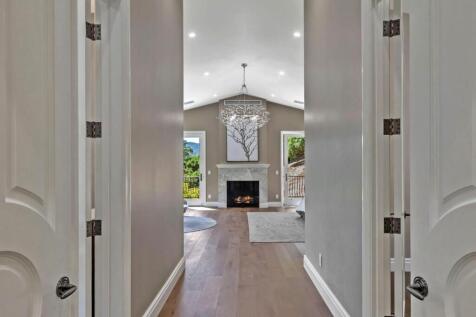 Property Image 100