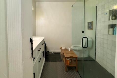 Property Image 74