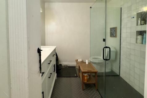 Property Image 70