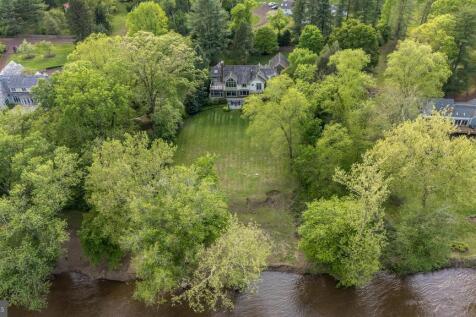Property Image 100