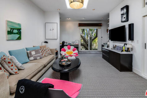 Property Image 43