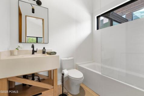 Property Image 80