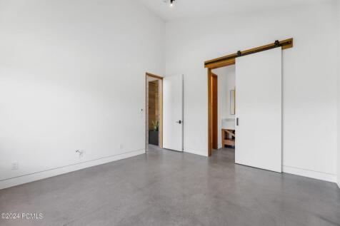 Property Image 76