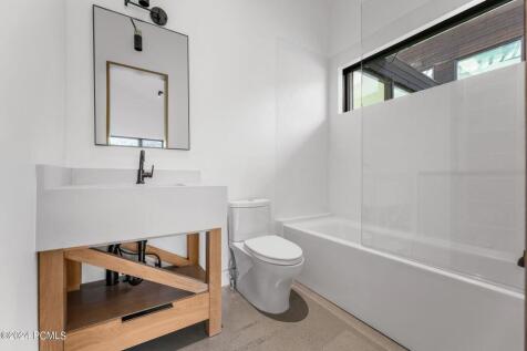 Property Image 77