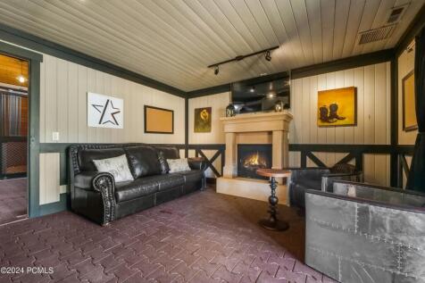 Property Image 104