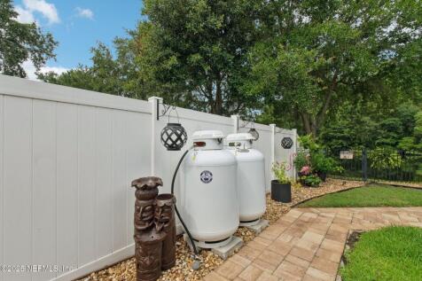 Property Image 80