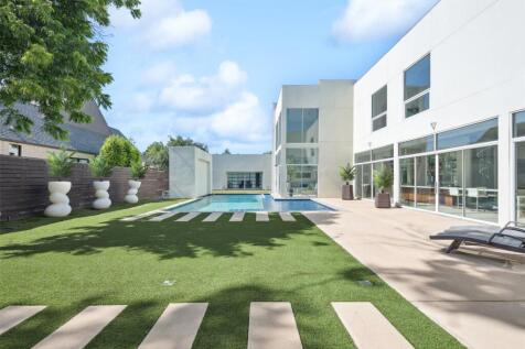 Property Image 38