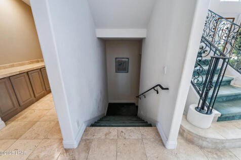 Property Image 94
