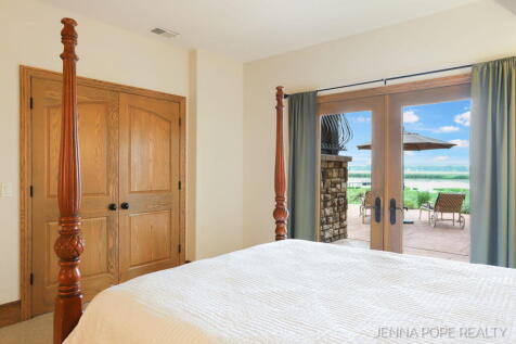 Property Image 101