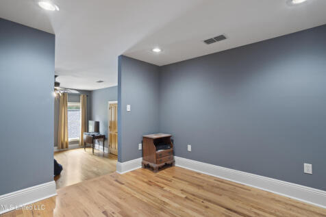 Property Image 59