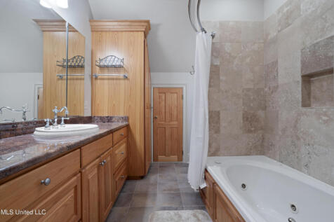 Property Image 64