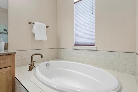 Property Image 75
