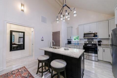 Property Image 101