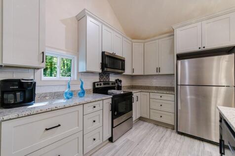 Property Image 100