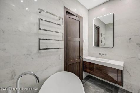 Property Image 79