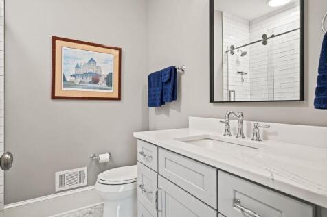 Property Image 101