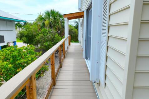 Property Image 100