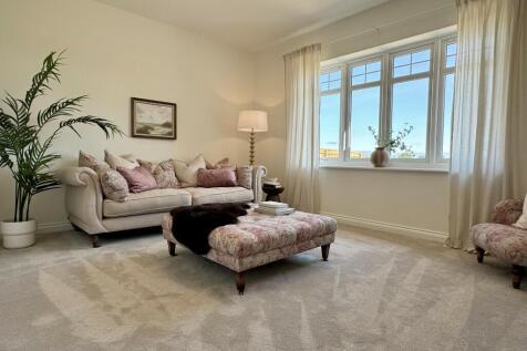 Formal lounge