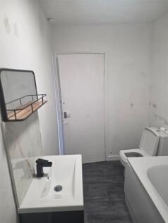 WhatsApp Image 2025-11-18 at 13.37.50 (3).jpeg