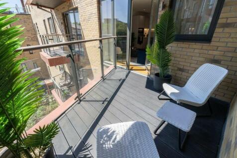 Property Image 8