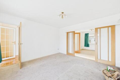 Living room 1