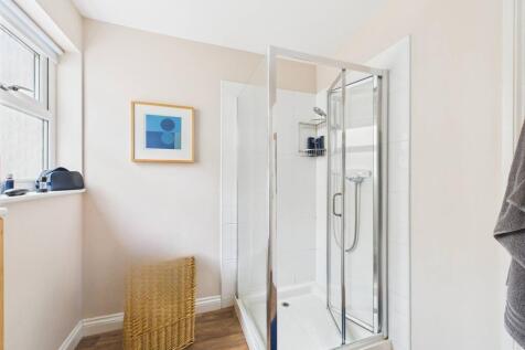 Annex Bathroom