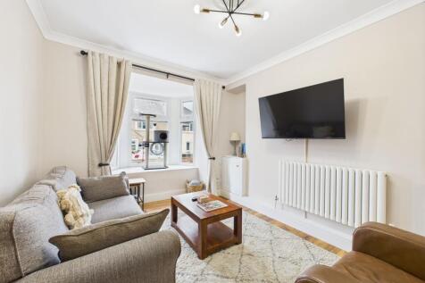Lounge Dining Room